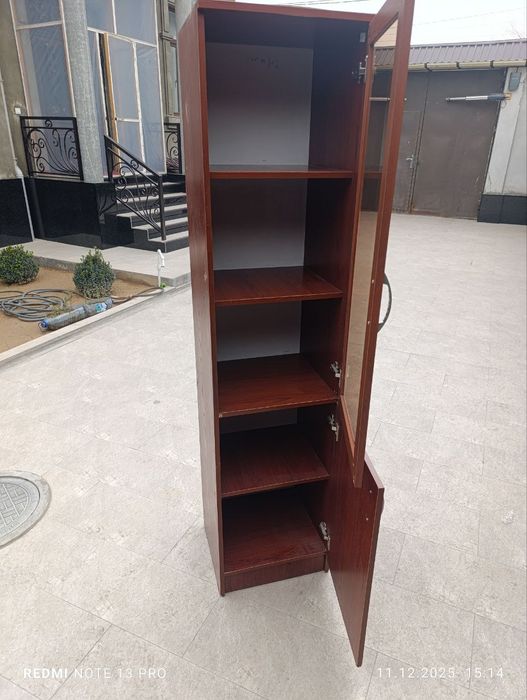 Продам офисный шкаф пенал