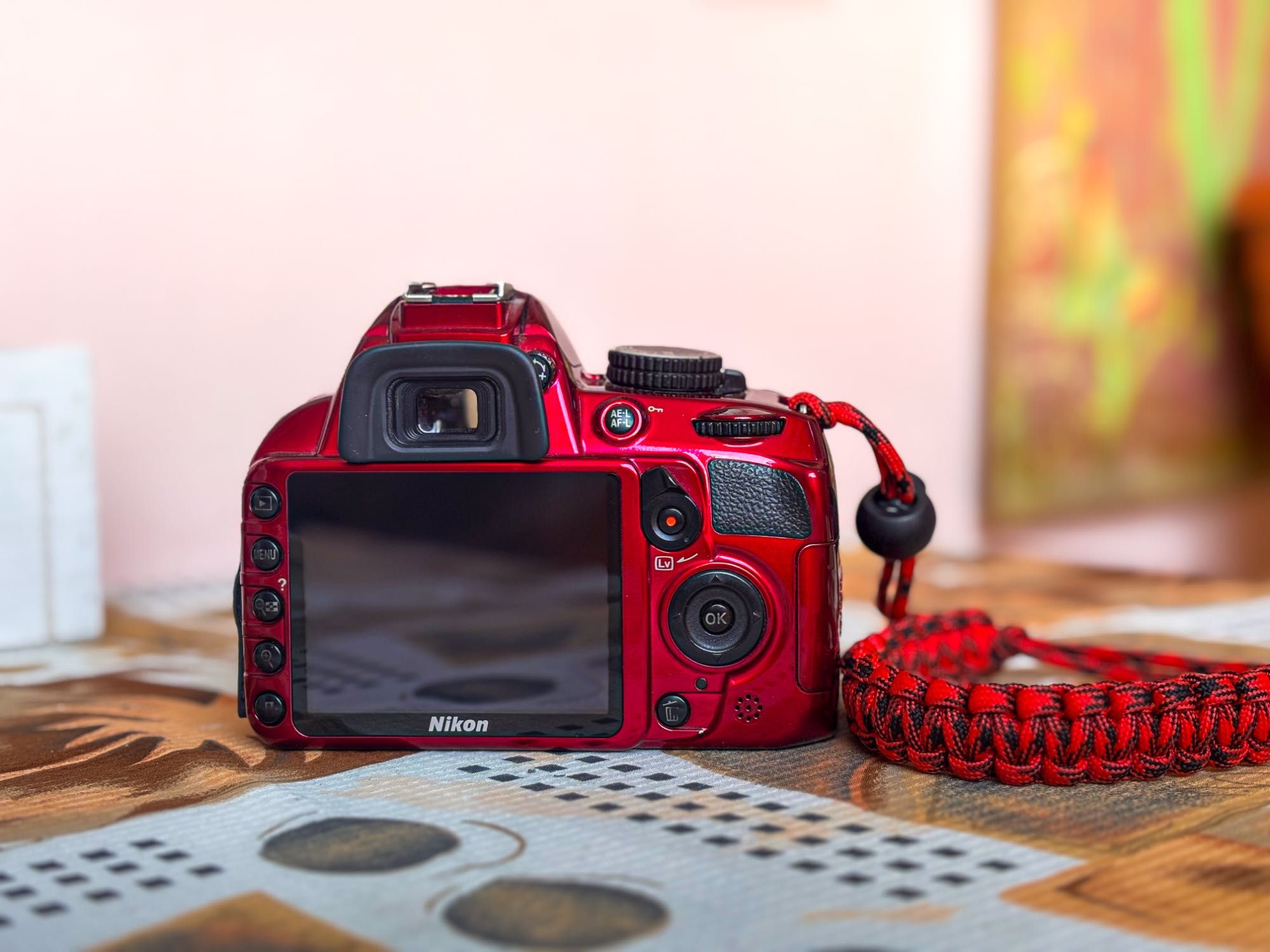 Nikon d3100 RED!