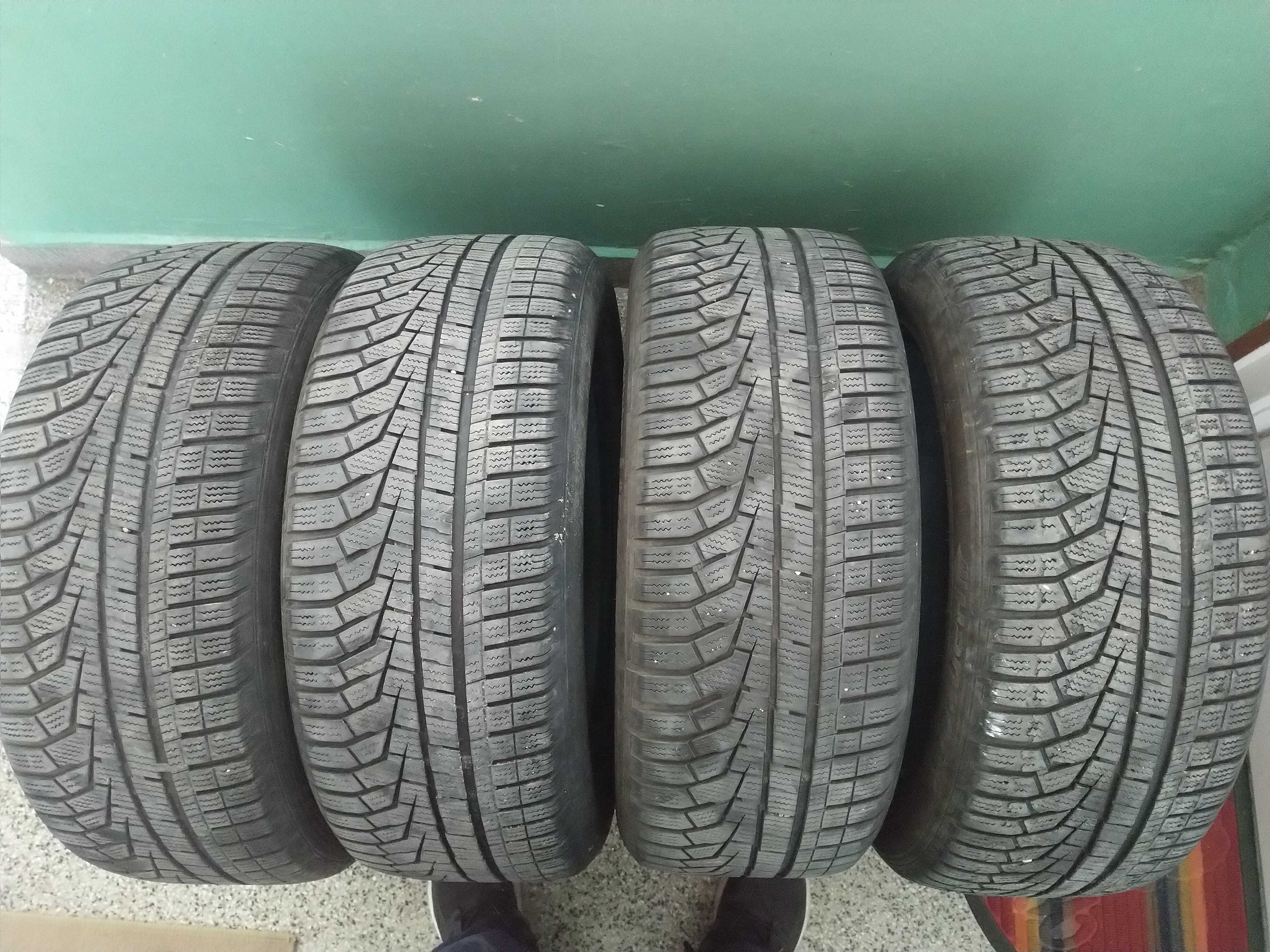 HANKOOK 225 50 17 зимни