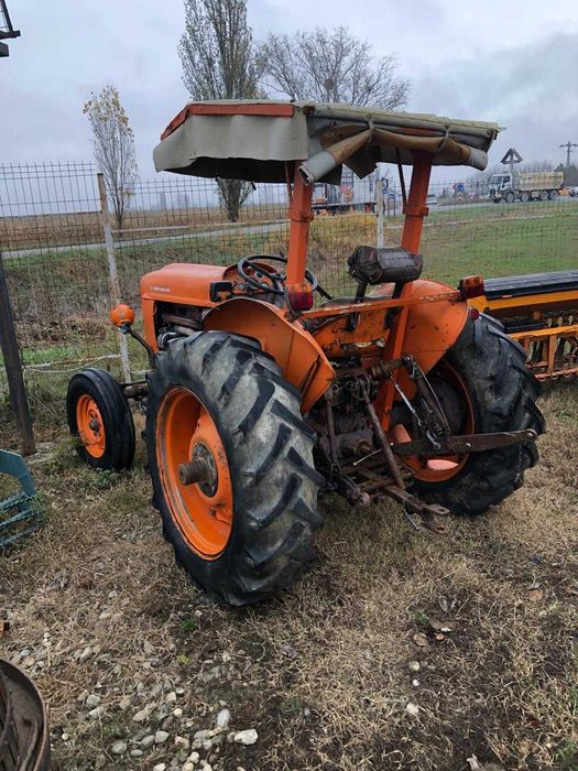 Tractoraș 4x4 FIAT recent adus