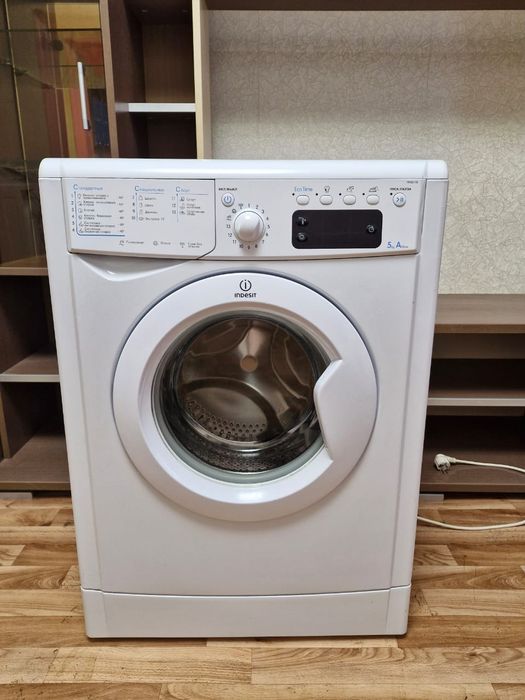 стиральная машина автомат LG 5 кг