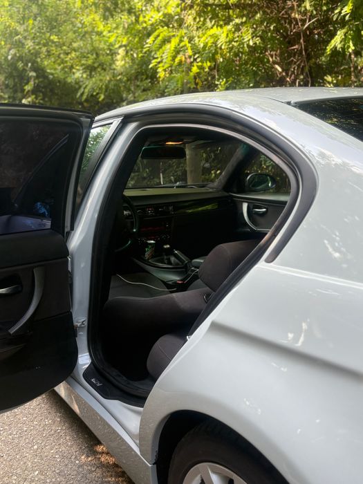 Bmw e90 163cp distribuție in fata