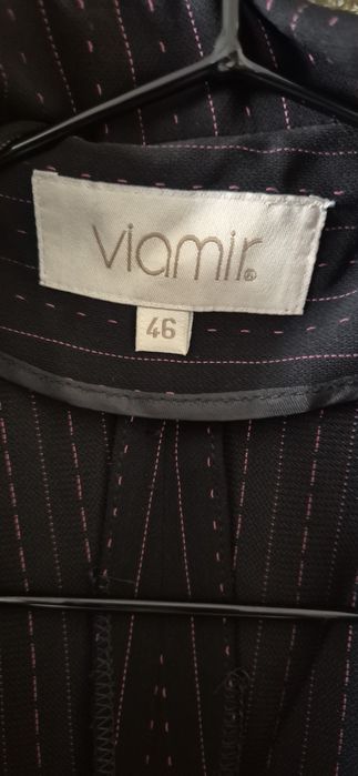 Costum de dama din 2 piese, negru, marimea 46, in stare buna