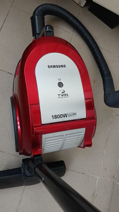 Пылесос Samsung 1800w