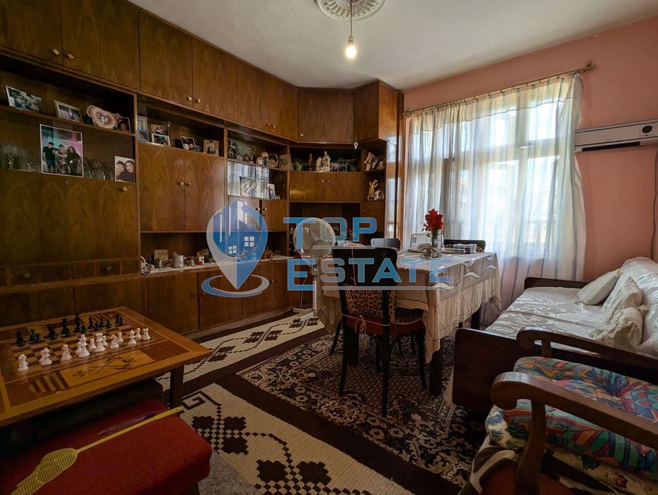 Продава се Къща в Полски Тръмбеш - 140 кв.м за 292 €/кв.м - Снимка #1