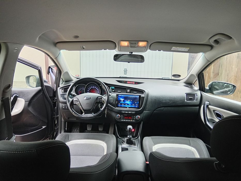 Vând Kia Ceed break euro 6