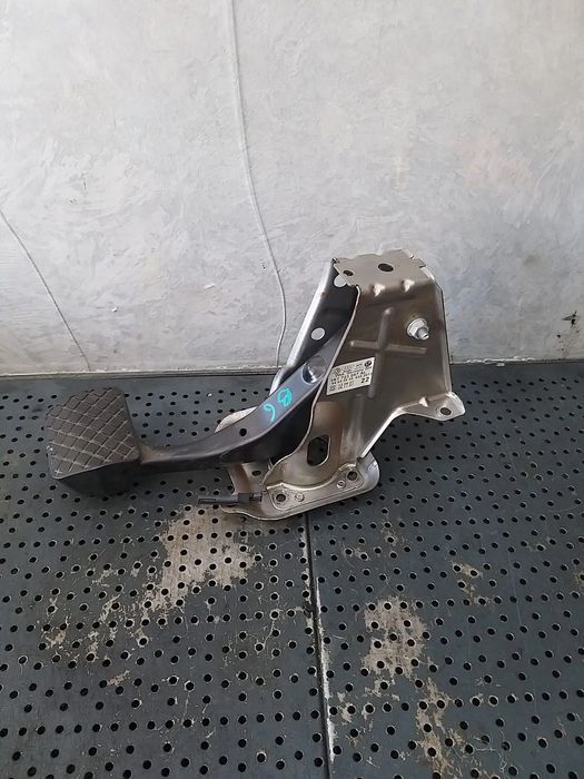 Pedala frana 2.0 tdi vw passat b6 3c 1k1723057al