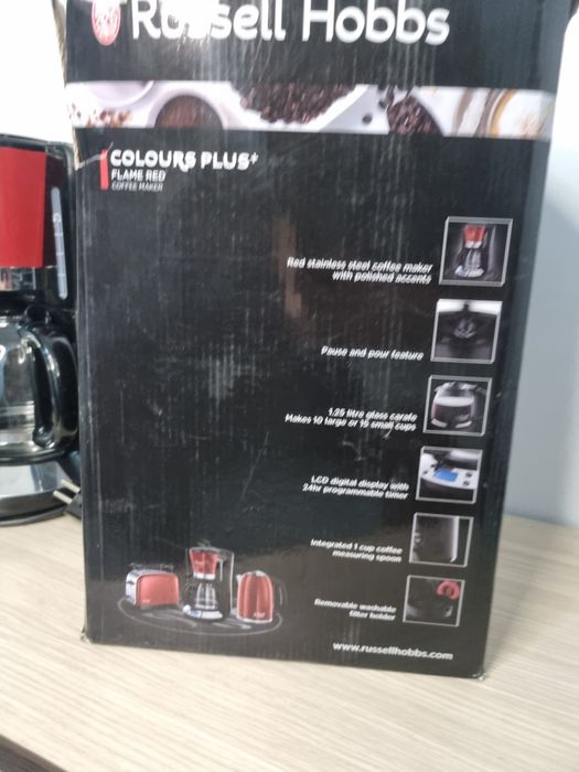 Cafetieră electrică Russell Hobbs-ca nouă