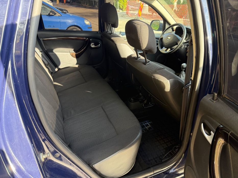 Vând Dacia Duster 1.5 DCI, 4x4, an 2011