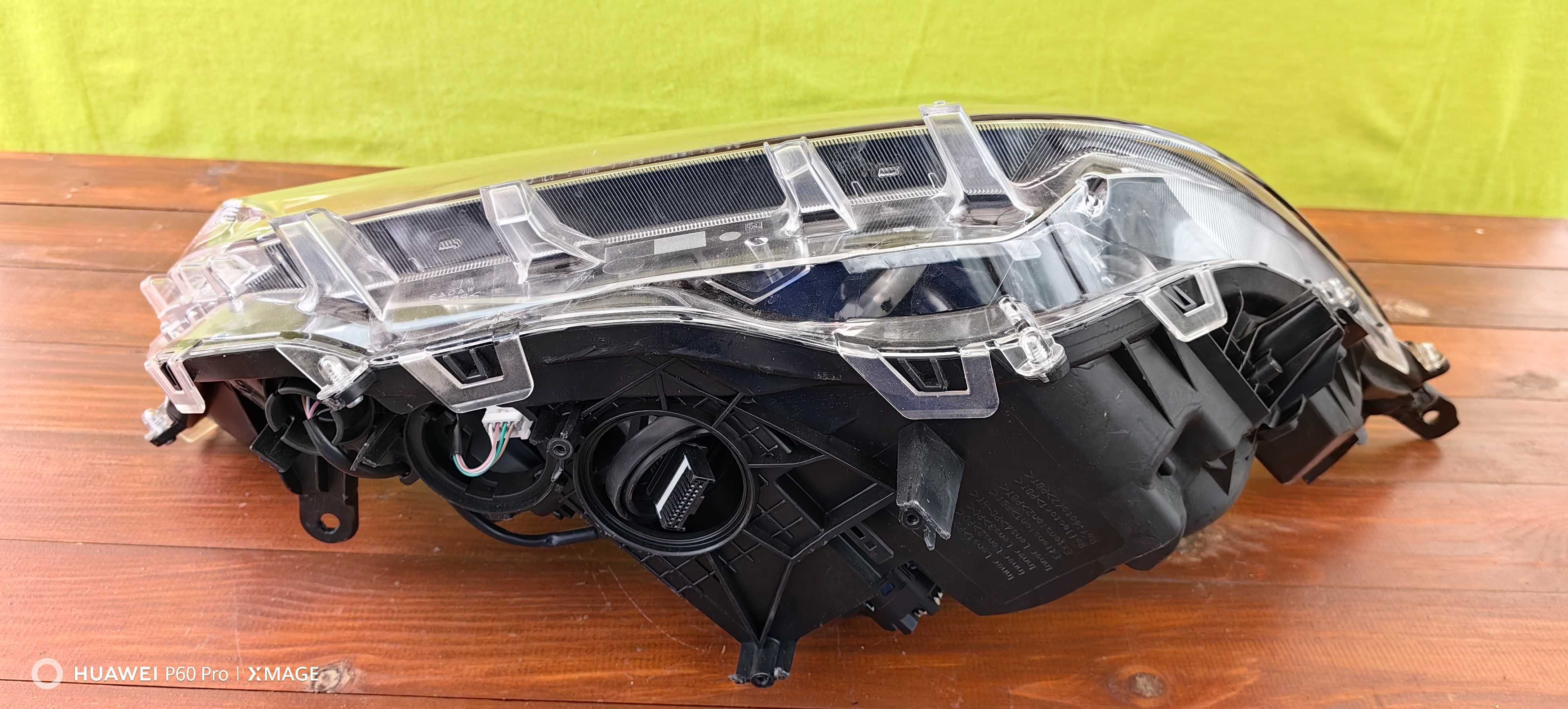 Фар за Toyota Rav4 Full LED / Фарове Тойота Рав4 Фул ЛЕД