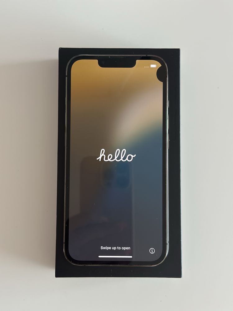 Iphone 13 pro 128 gb- с подарък оригинален калъф