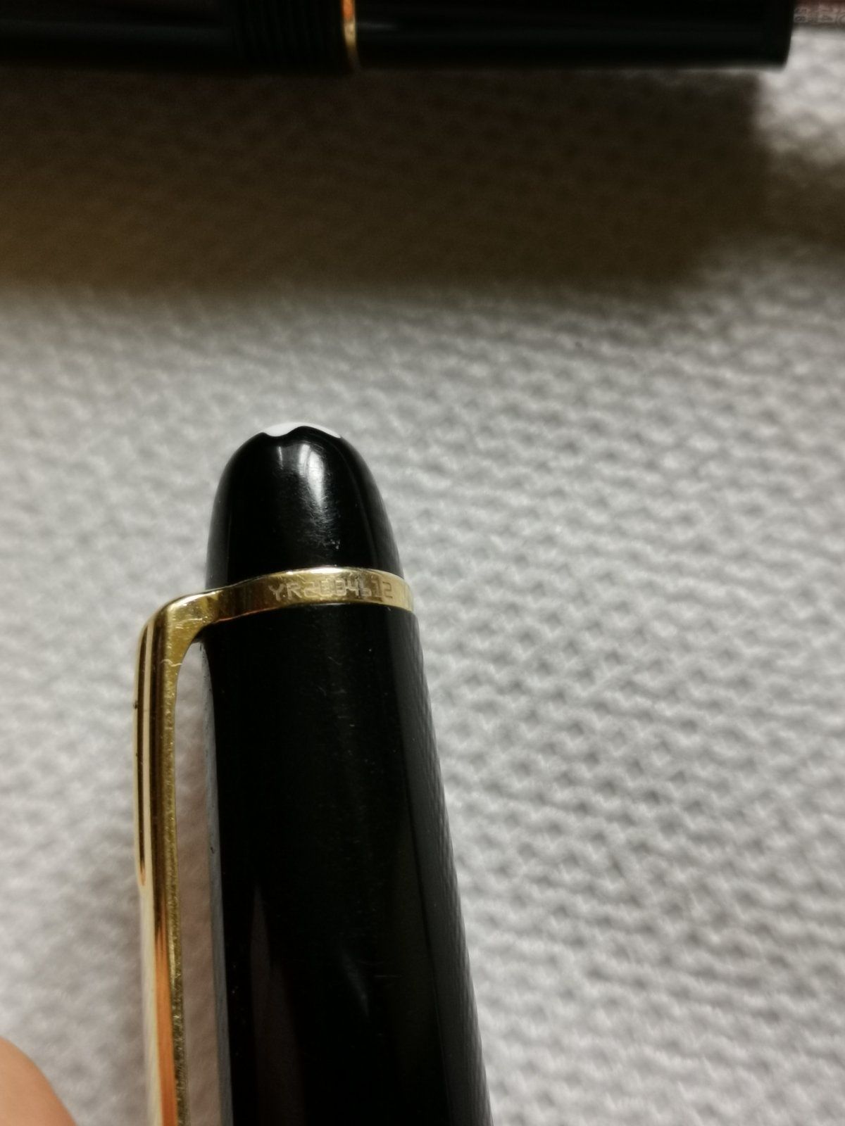 Писалка Montblanc Miesterstuck-pix 145 classique black/gold