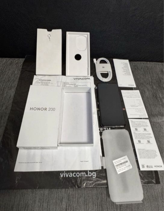 КАТО НОВ 512GB Honor 200 12GB 5G Гаранция Vivacom 2026 Black / Черен