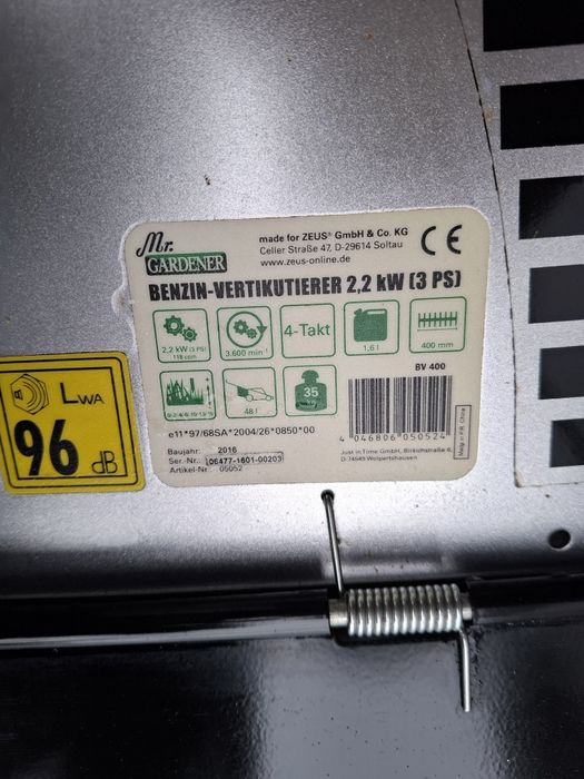 Scarificator gazon Mr. Garden BV 400