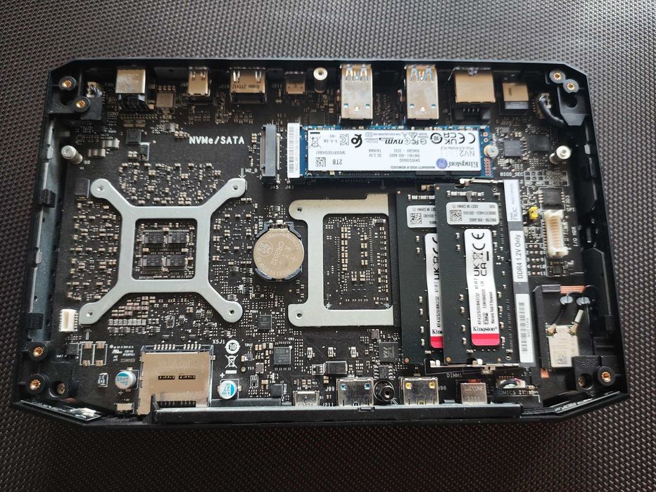 Intel NUC 11 Enthusiast Phantom Canyon, RTX 2060, 32Gb RAM, 2Tb SSD