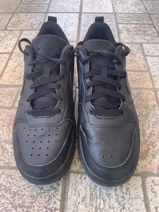 Обувки nike court borough low