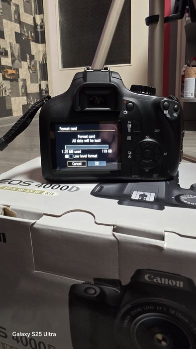 Фотоапарат Canon EOS 4000d+efs 18-55mm