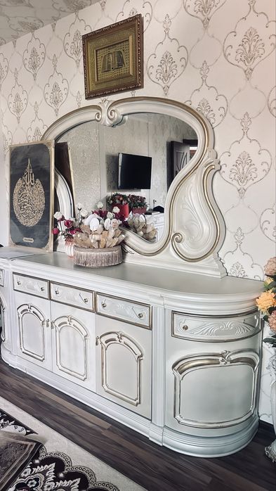 Итальянская горка и комод