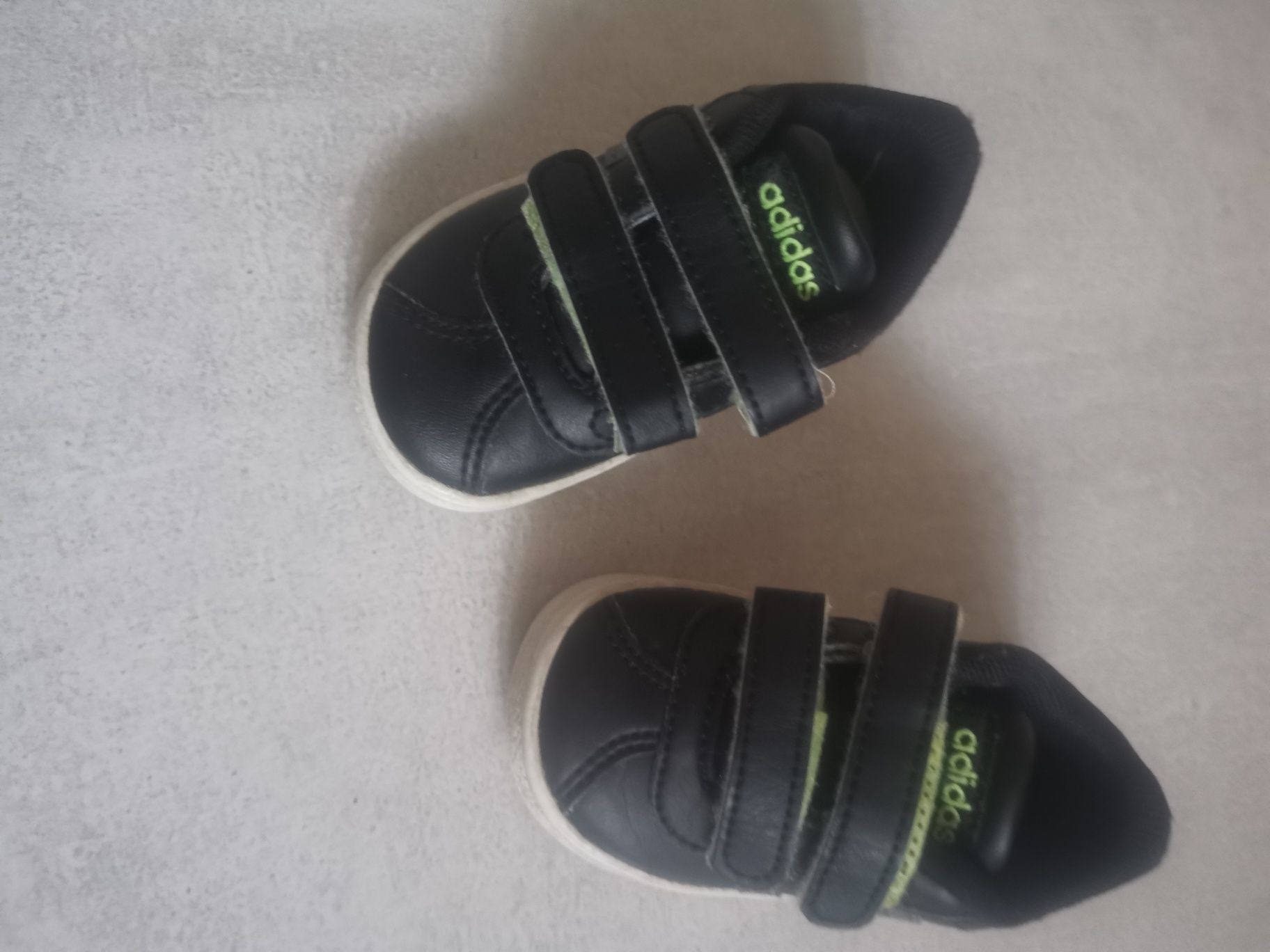 Маратонки Adidas 19н