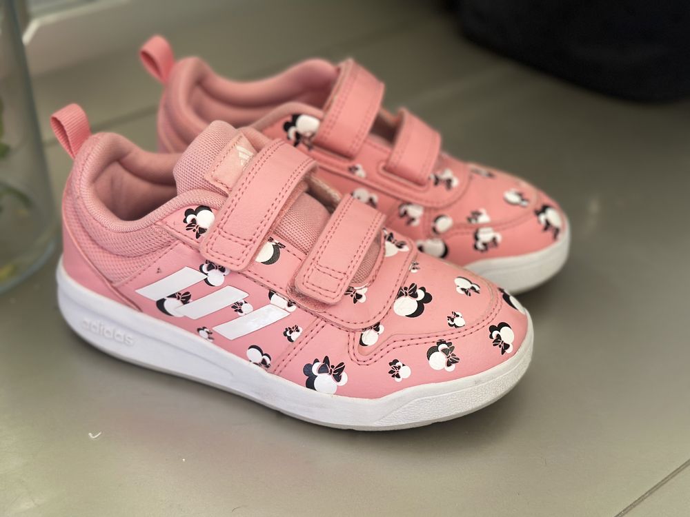 Adidasi Adidas minnie nr 30