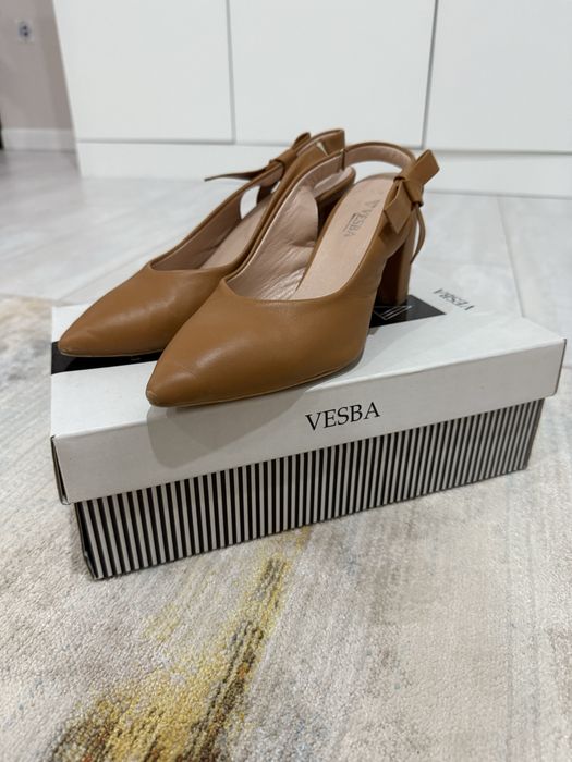 Женские туфли Vesba