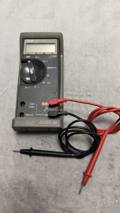 Aparat de masura Vintage Fluke 77 Multimeter Handheld