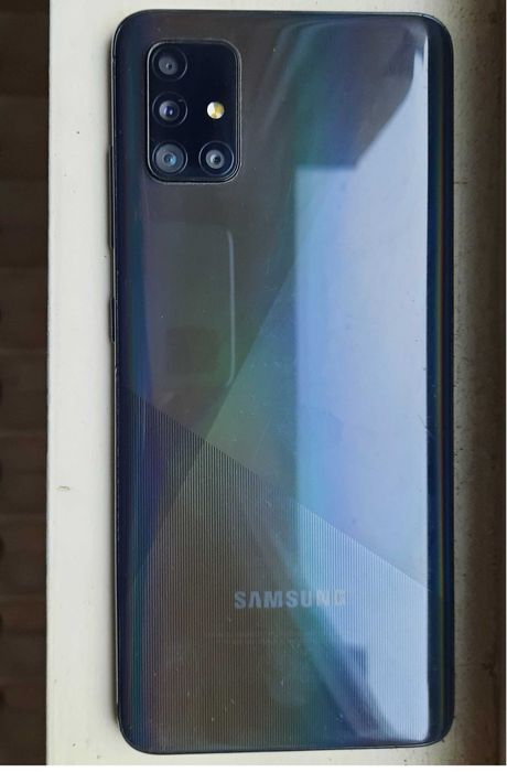 Mобилен телефон Samsung Galaxy A51 за части