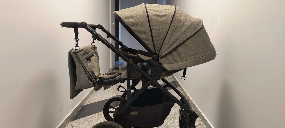 Детска количка Moon Nuova