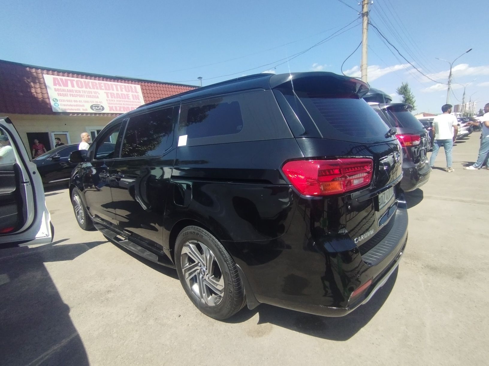 Kia carnival 100% kafolati