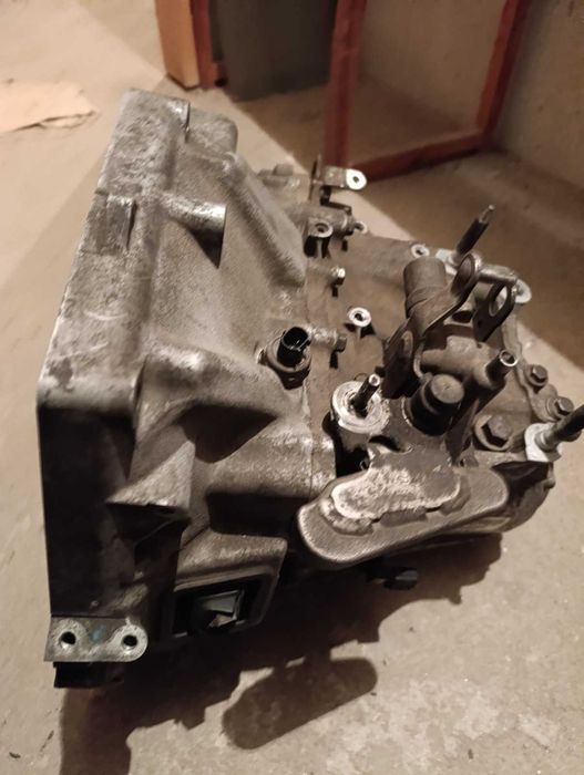 Шестстепенна ръчна скоростна кутия за Хонда CRV