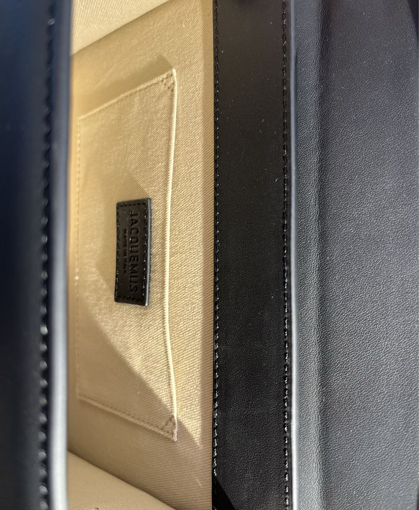 Geanta Jacquemus Le Grand Chiquito Top Handle Bag