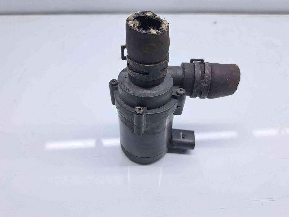 Pompa recirculare apa  Volkswagen Passat B6 (3C2) [Fabr 2005-2010] 1K0