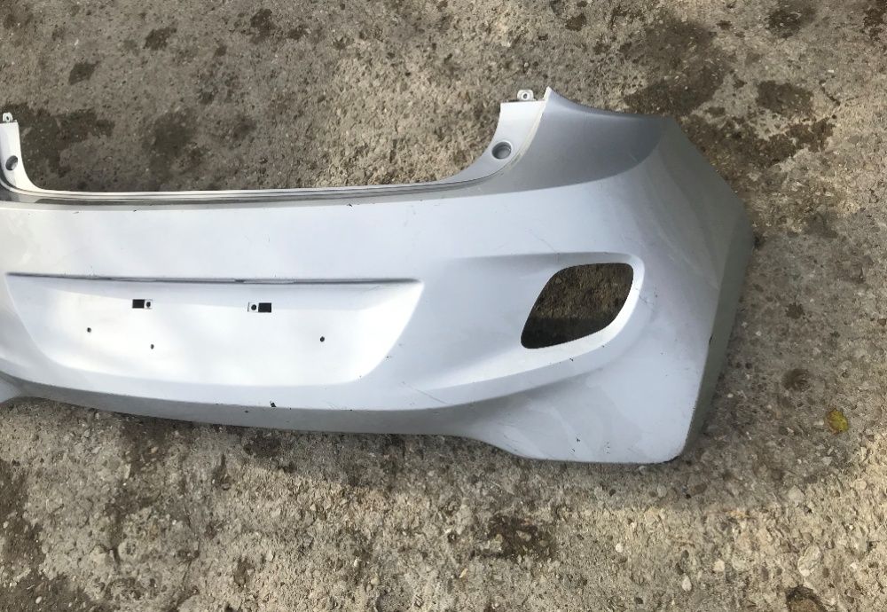 Броня задна за Ford Fiesta след 2017 година.