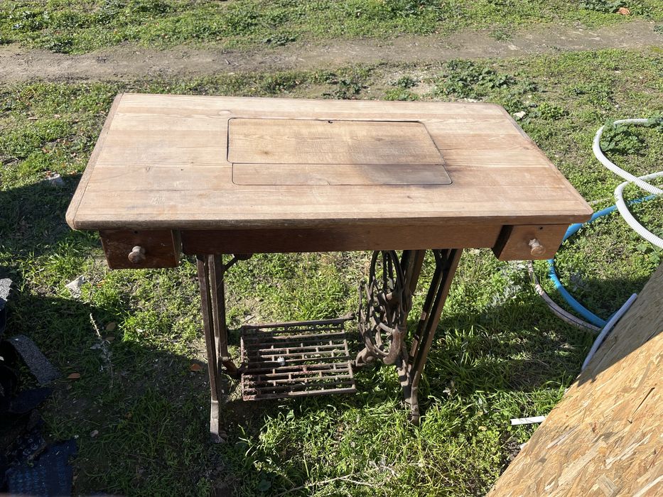 Шевна машина Husgvarna