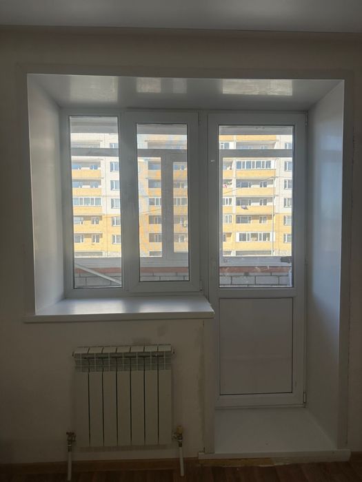 продаются комплект пластиковых окон