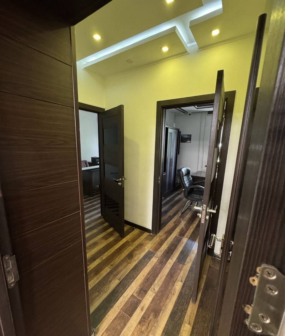 Аренда НЕДВИЖИМОСТ, Цум, 90м2