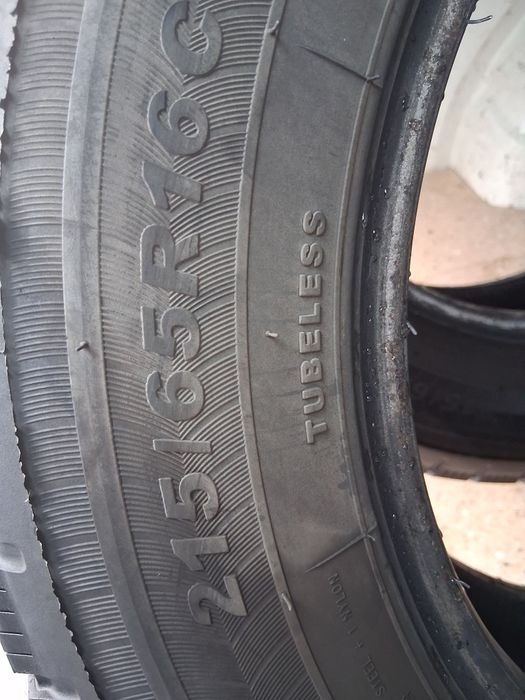 Cauciucuri  215 65 16 C PETLAS M +S 400 LEI AMBELE