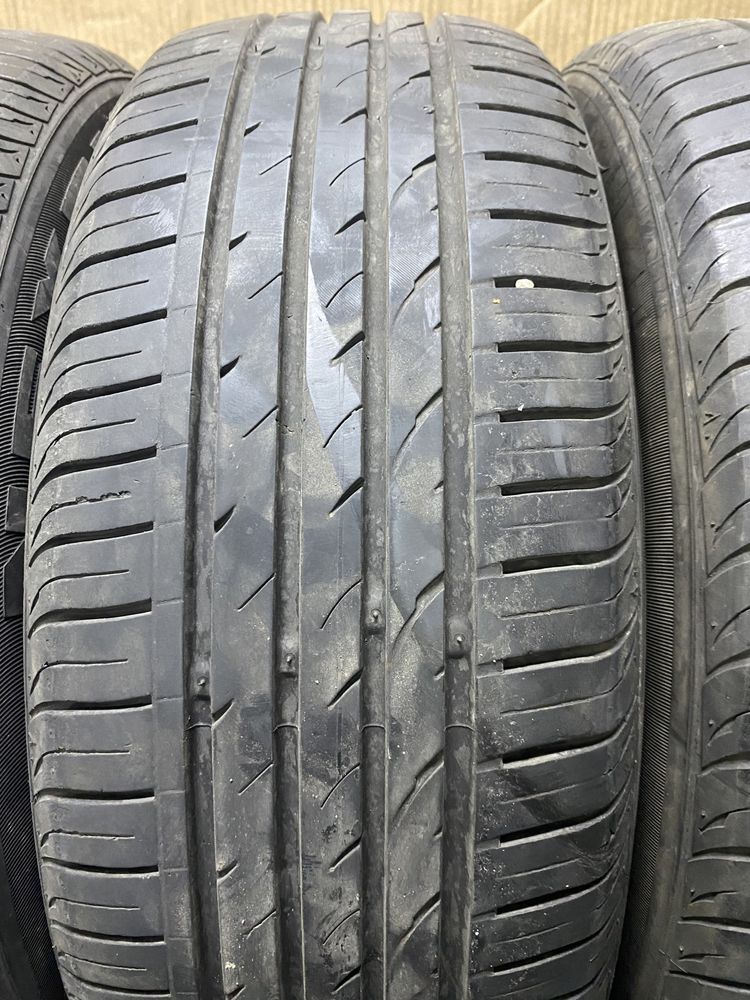 Set 4 anvelope vara 185/60R15 Nexen Nblue HD 84H