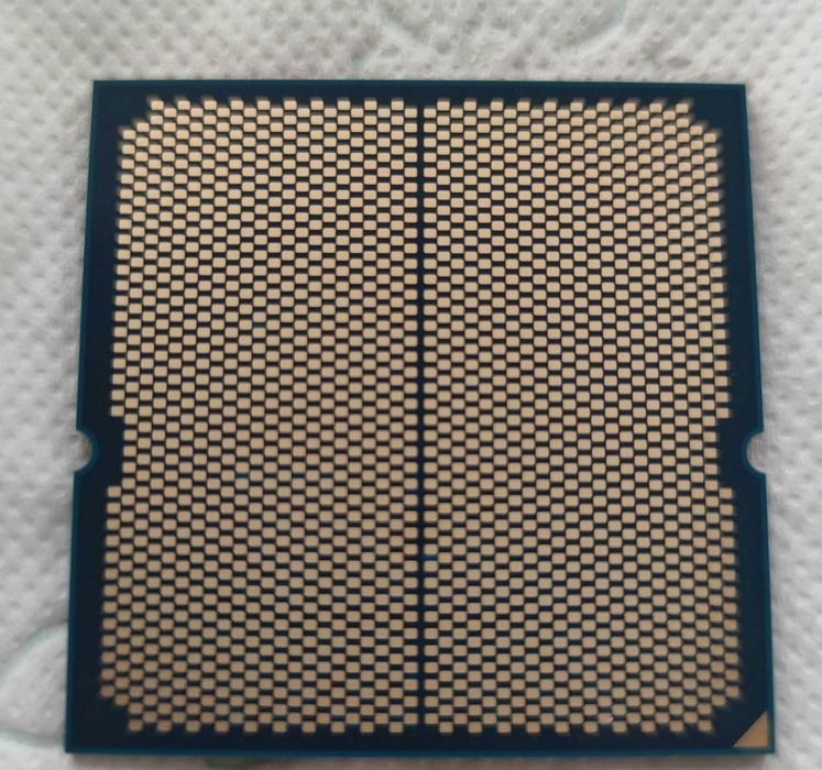 Процесор Ryzen 9 9950x3d