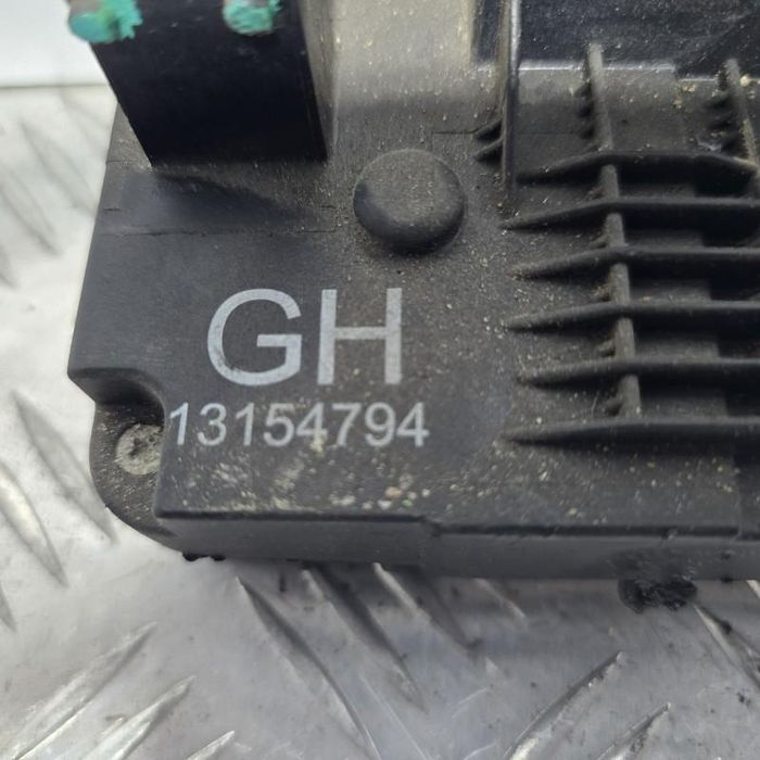 Broasca usa dreapta spate Opel Tigra B