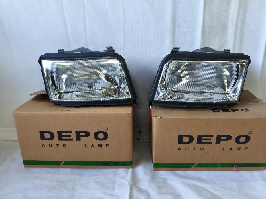 Продаю Фары передние Ауди 100 С4