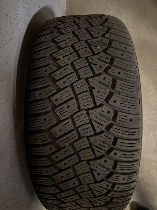 Continental 265 50 19 зимни гуми 3 броя