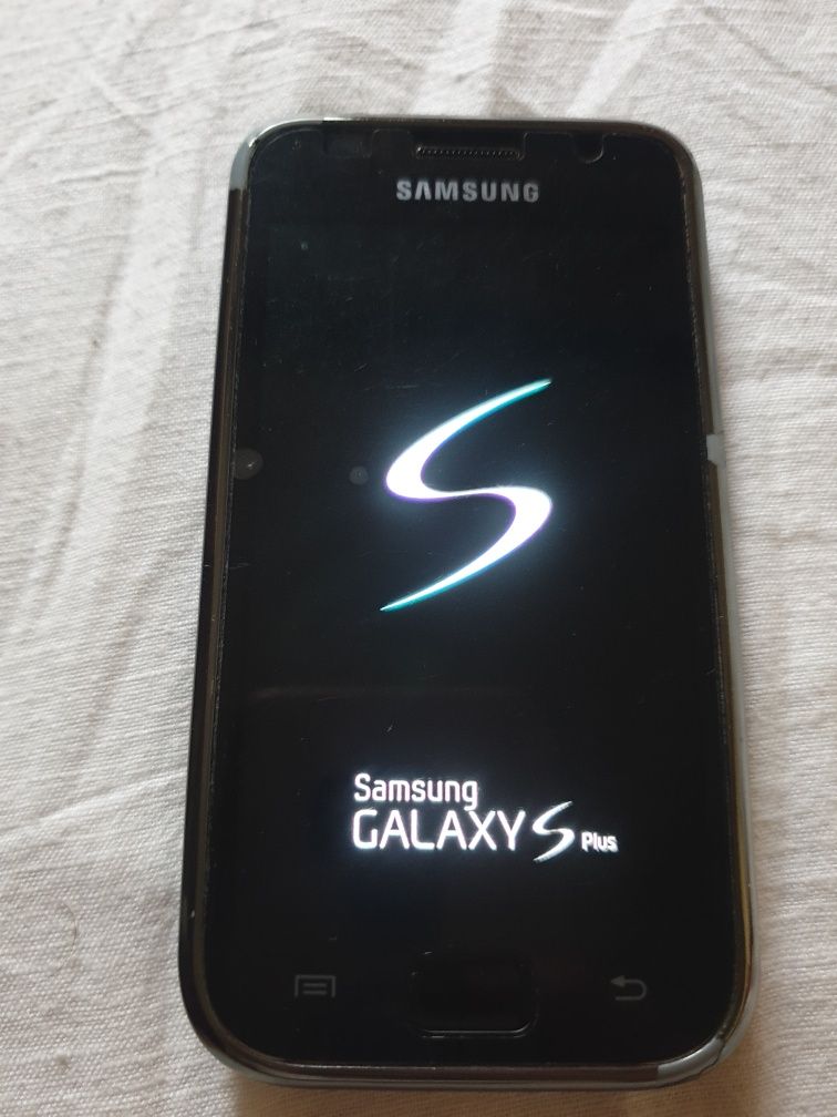 Lg  G 4  Samsung galaxy S plus  , note 1