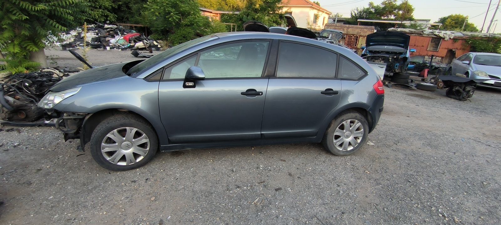 Части за Citroen C4 2006г. 1.6HDI 90кс. Код на мотора 9HX