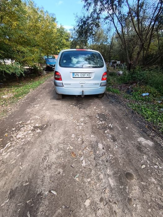 Vând sau schimb Renault scenic