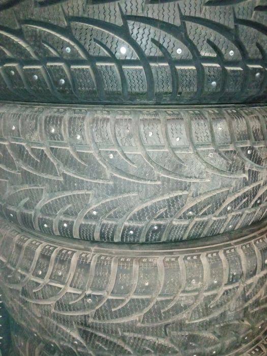 Продам зимние шины