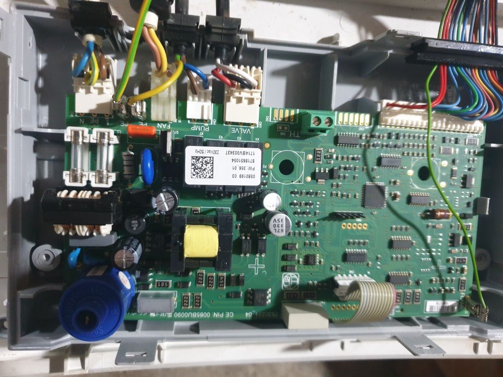 Placa electronica Buderus GB012 Logamax  Plus