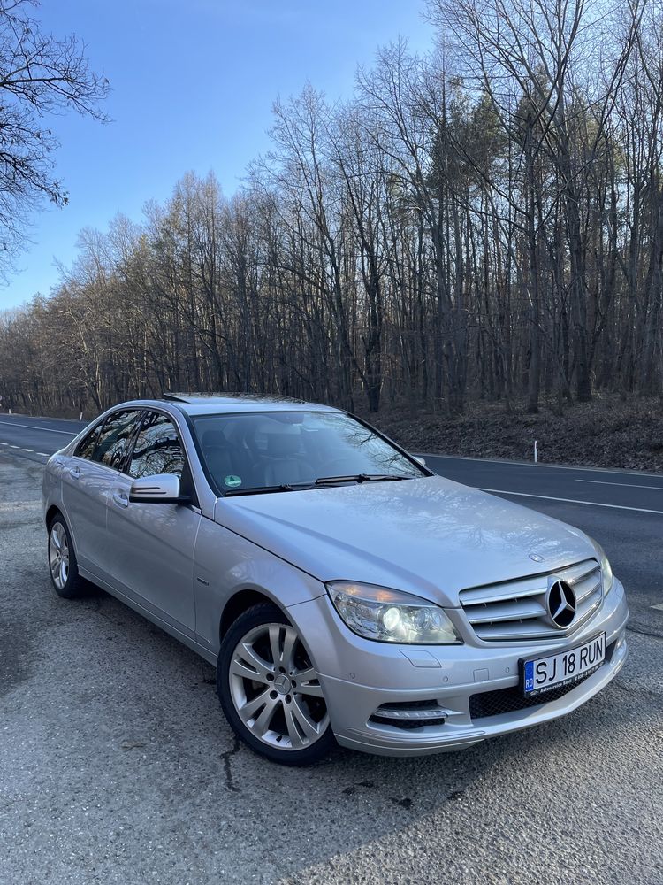 Mercedes Benz C250 4MATIC 204 Cp Sirocol Trapa