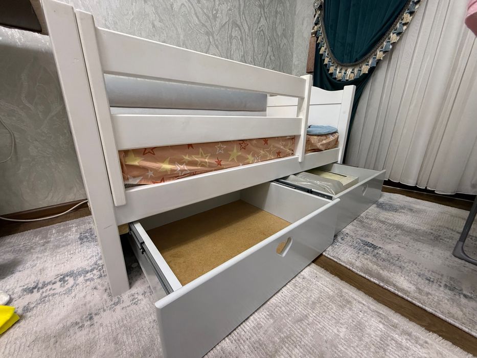 Продам детскую кровать