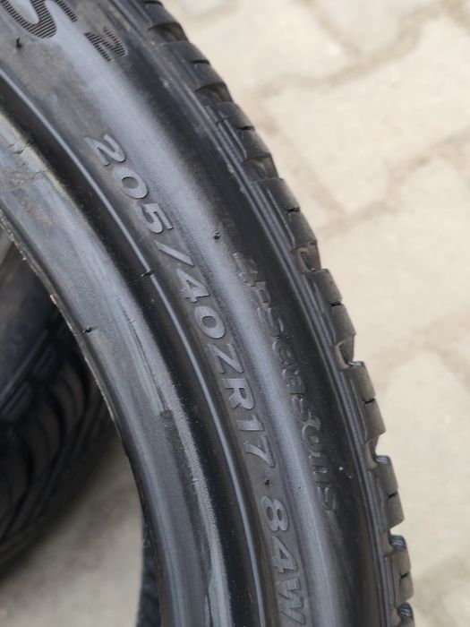 205 40 17 Hankook